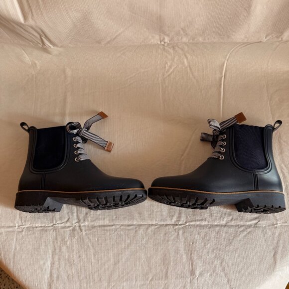 Bernardo Zina Navy Lace Up Rubber Boote WOMENS SIZE 7 - Picture 5 of 11